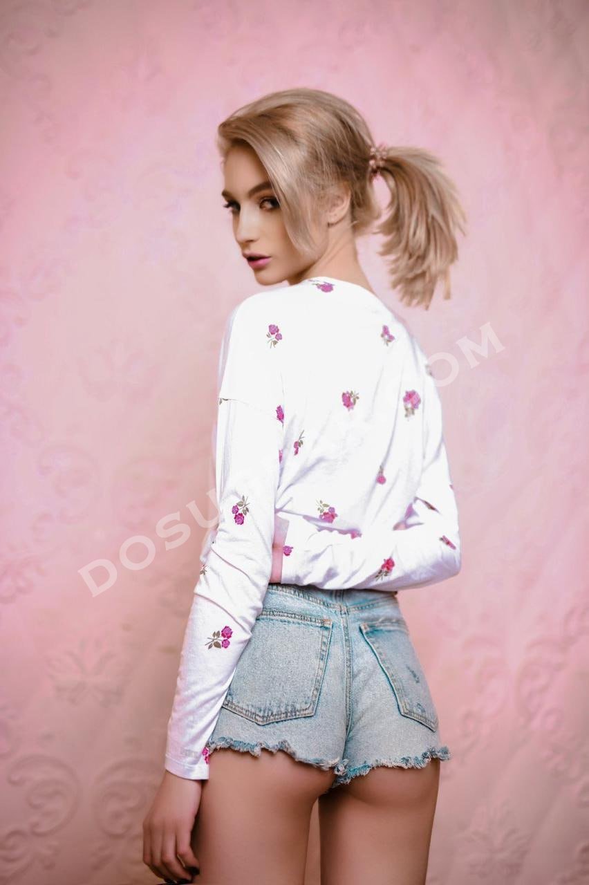 Роксана, 25